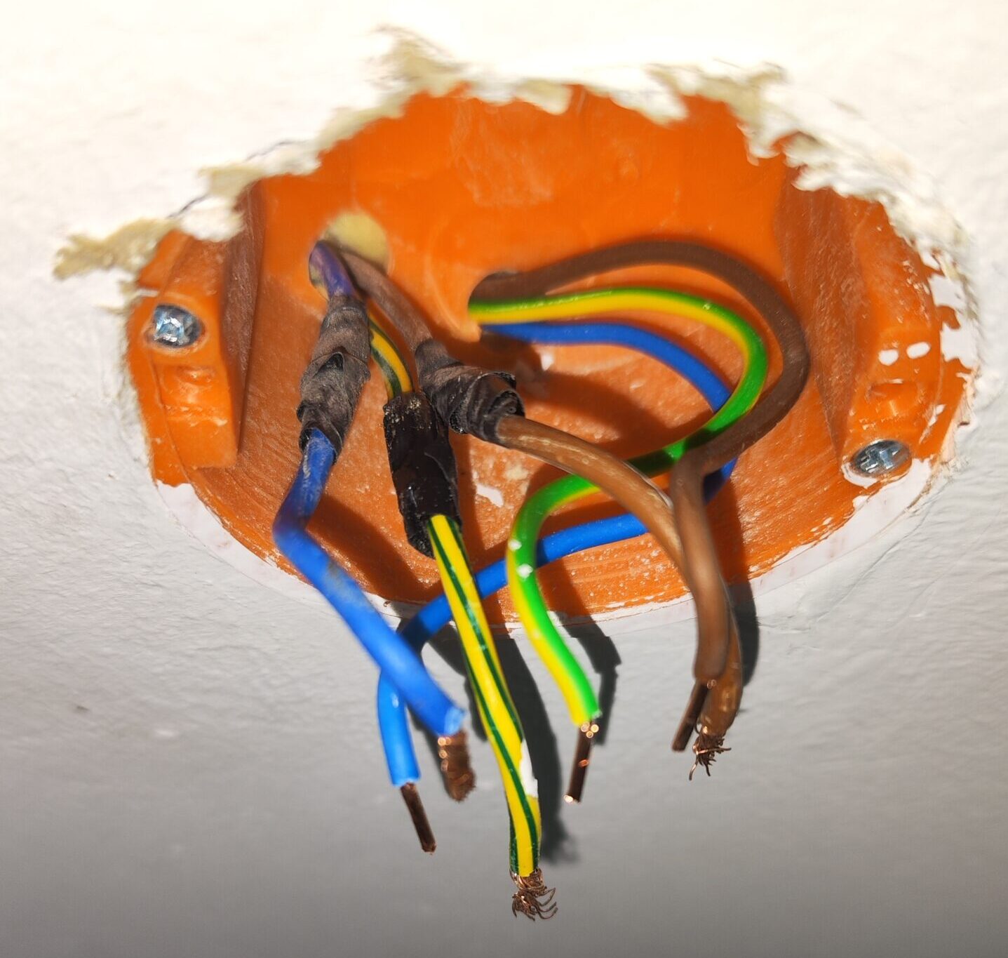 Kötés javítás előtt